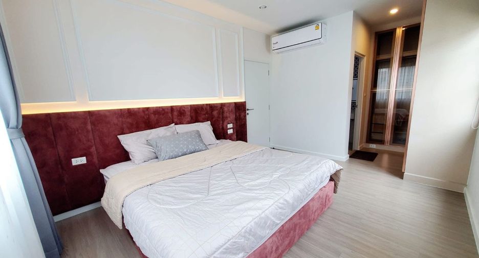 出租 3 卧室 独立屋 在 Lat Krabang, 曼谷