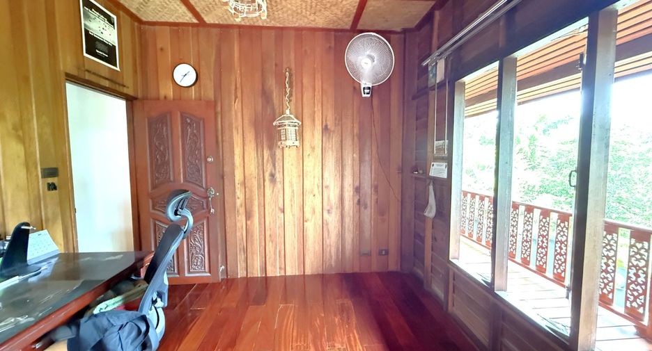 For sale 3 bedrooms villa in Mueang Krabi, Krabi