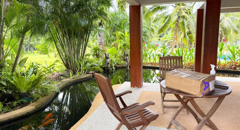 For sale 3 bedrooms villa in Mueang Krabi, Krabi