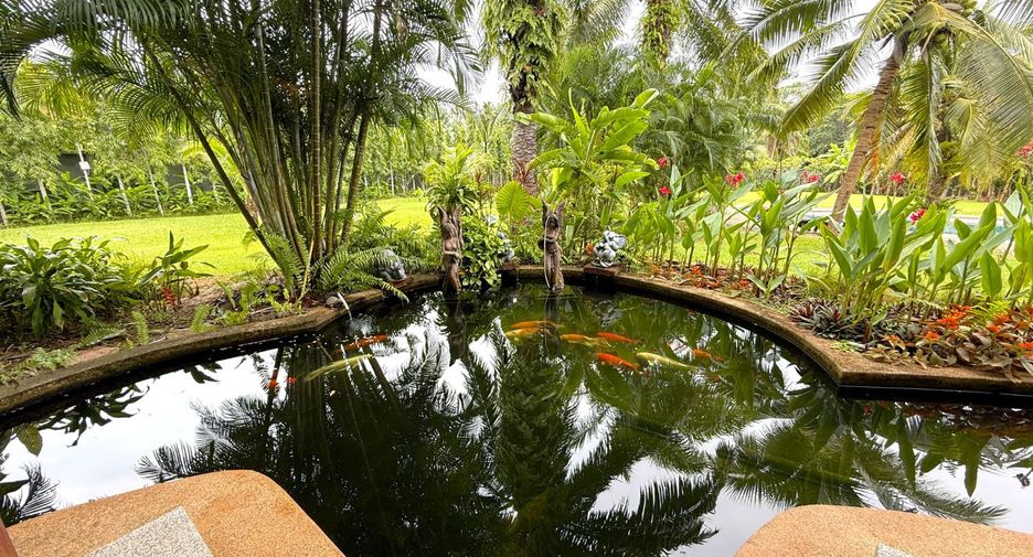 For sale 3 bedrooms villa in Mueang Krabi, Krabi