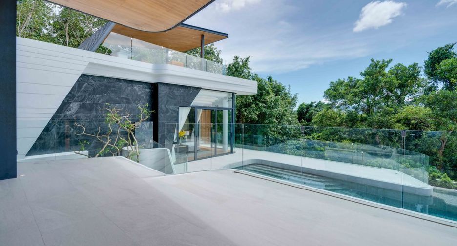 For sale 4 bedrooms villa in Thalang, Phuket