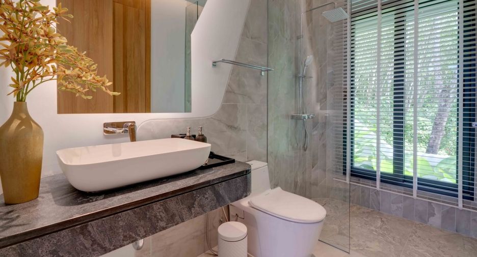For sale 4 bedrooms villa in Thalang, Phuket