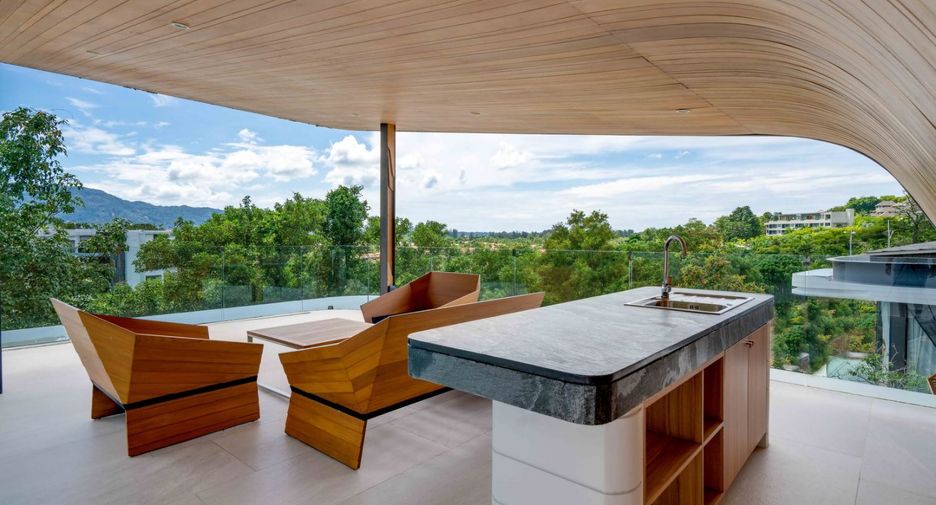 For sale 4 bedrooms villa in Thalang, Phuket