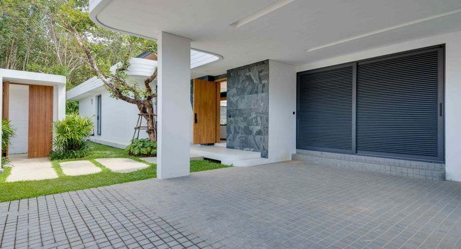For sale 4 bedrooms villa in Thalang, Phuket