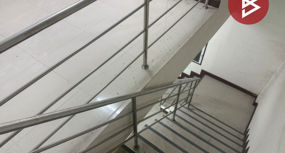 For sale retail Space in San Kamphaeng, Chiang Mai