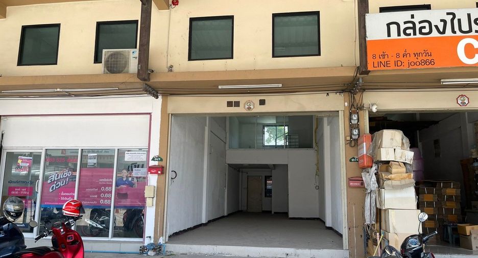 For rent retail Space in Nong Khaem, Bangkok