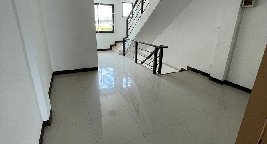For rent retail Space in Nong Khaem, Bangkok