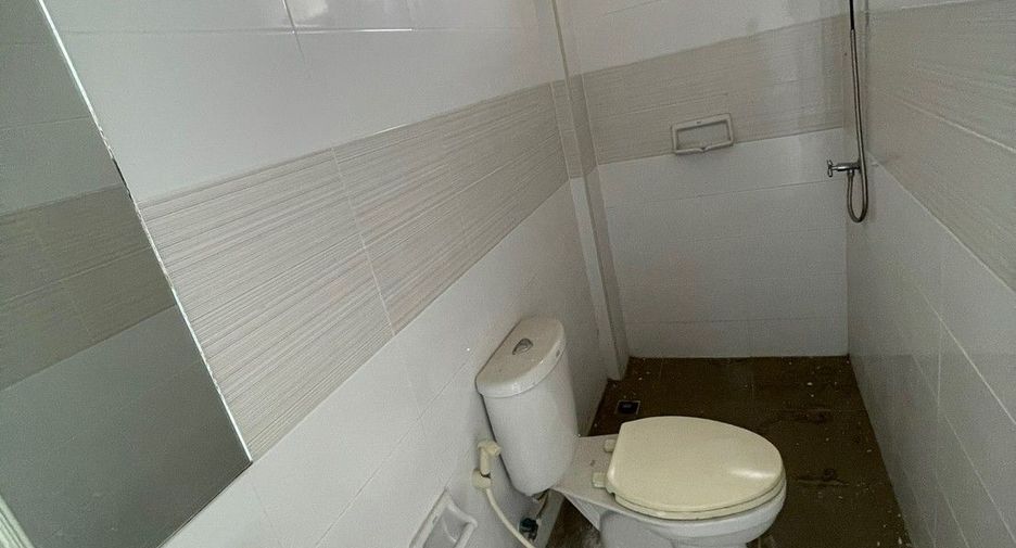 For rent retail Space in Nong Khaem, Bangkok