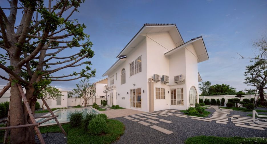 À vendre 4 chambres villa à Hang Dong, Chiang Mai