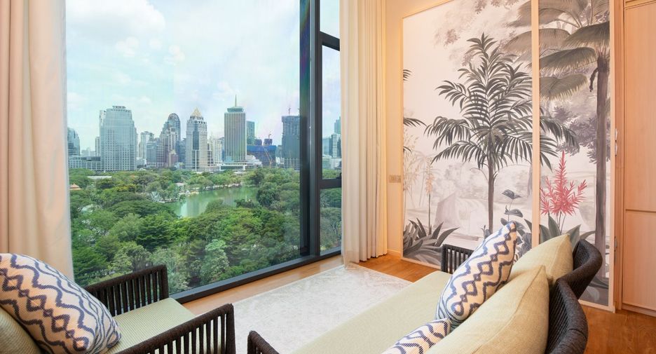 For sale 3 bedrooms condo in Pathum Wan, Bangkok