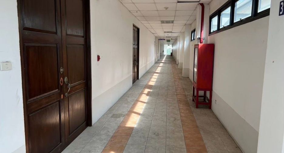 For sale office in Bang Bo, Samut Prakan