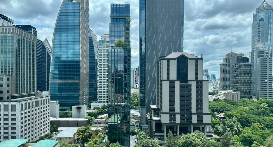 For sale 1 bed condo in Pathum Wan, Bangkok