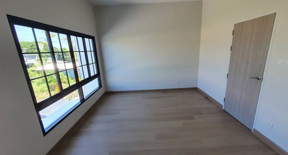 For sale 3 bedrooms townhouse in Bang Phli, Samut Prakan