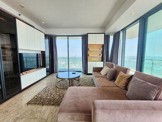 For rent 3 bedrooms condo in Yan Nawa, Bangkok