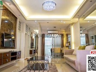 Reihenhaus zur Miete mit 3 Zimmer in Wang Thonglang, Bangkok