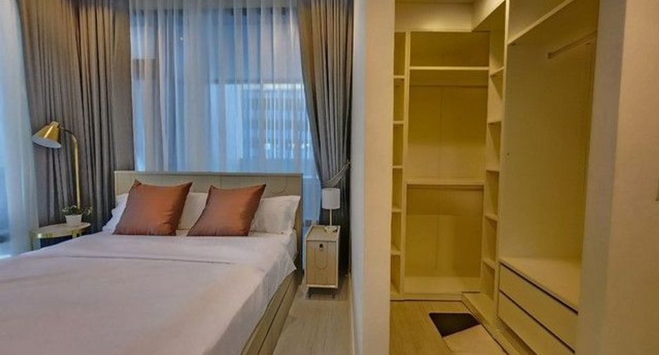 Condo en alquiler de 3 habitaciones en Watthana, Bangkok
