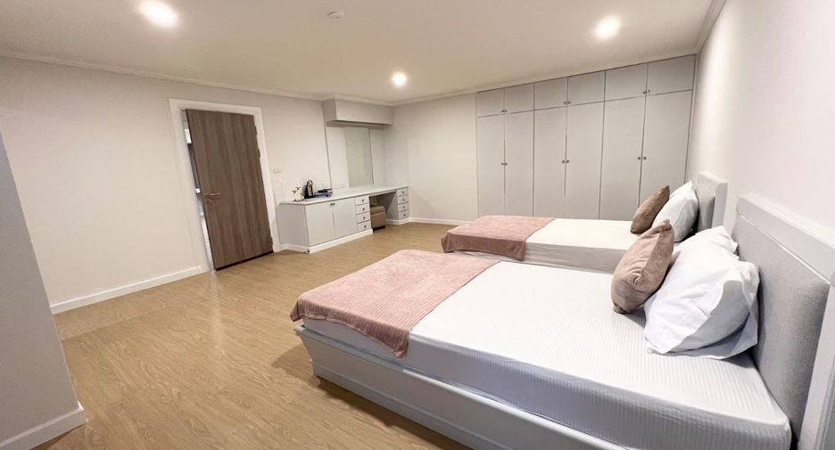 Wohnung zur Miete und zum Kauf mit 4 Zimmer in Watthana, Bangkok