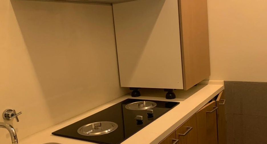 For rent 2 bedrooms condo in Sathon, Bangkok