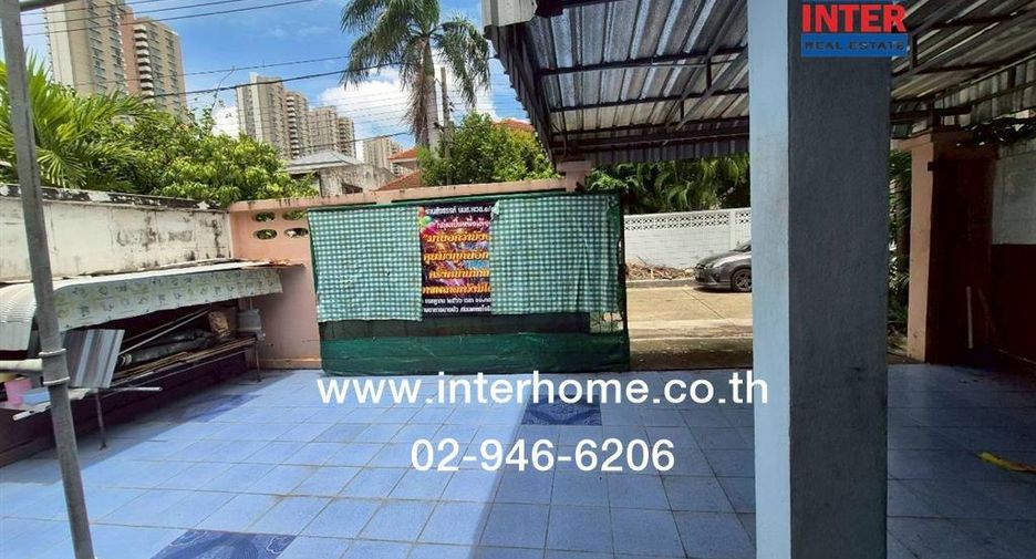 Haus zum Kauf mit 3 Zimmer in Pak Kret, Nonthaburi