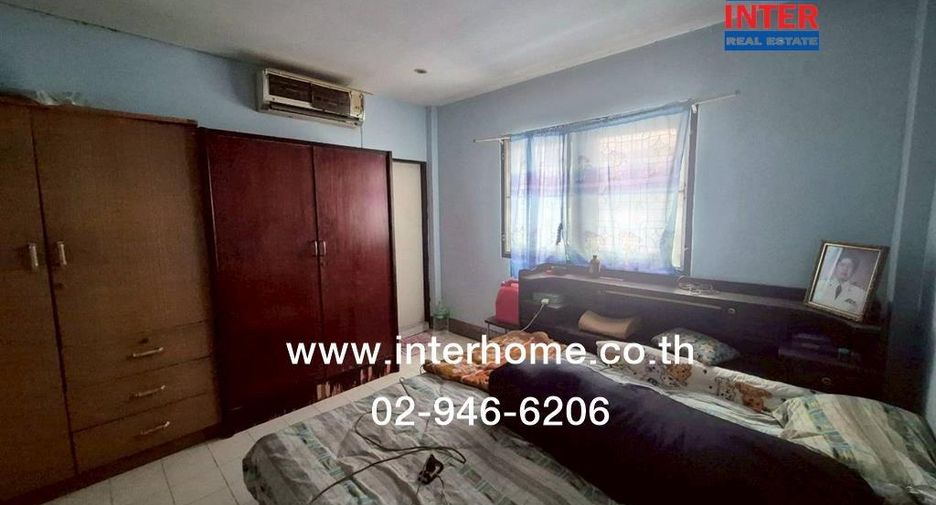 Haus zum Kauf mit 3 Zimmer in Pak Kret, Nonthaburi