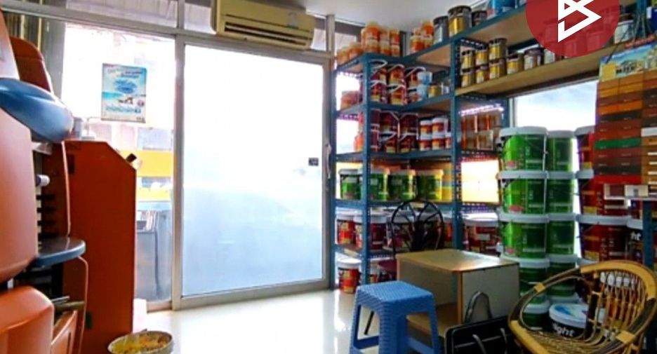 For sale retail Space in Khlong Sam Wa, Bangkok