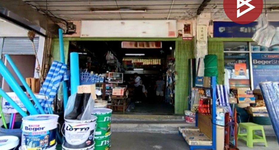 For sale retail Space in Khlong Sam Wa, Bangkok