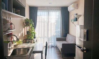 For sale 1 bed condo in Si Racha, Chonburi