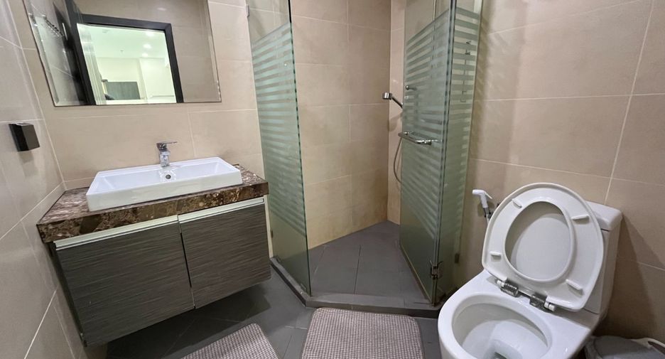 For sale 2 bedrooms condo in Bang Lamung, Chonburi