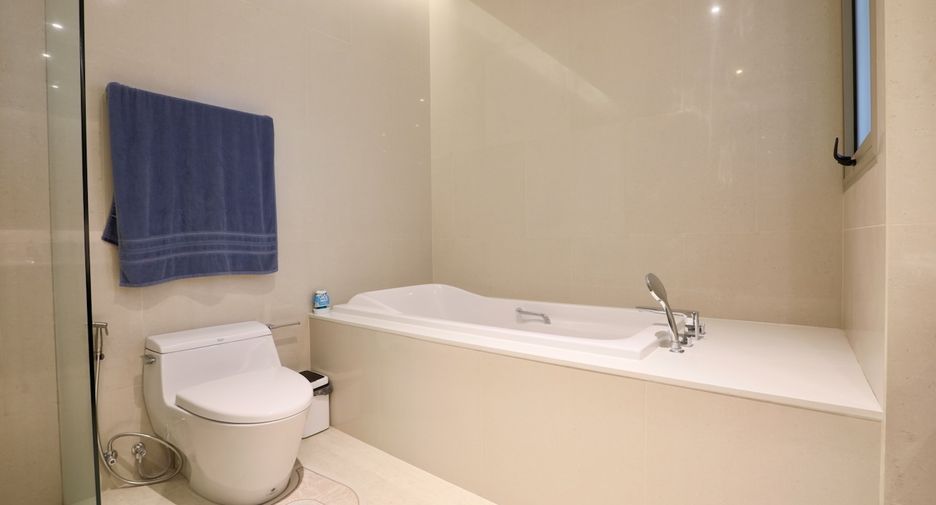 出租 和 出售 3 卧室 公寓 在 Sattahip, Chon Buri