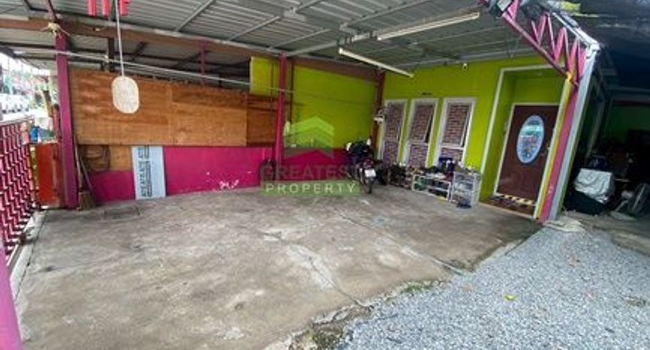 For sale 3 bedrooms townhouse in Bang Pakong, Chachoengsao