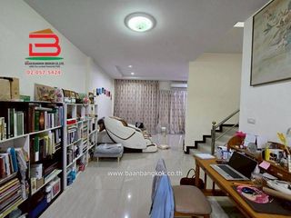For sale 2 bedrooms townhouse in Ban Bueng, Chonburi