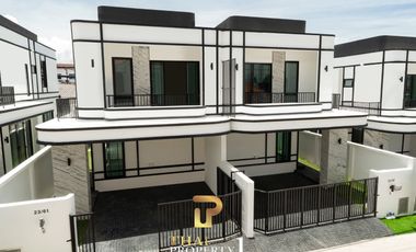 Casa en venta de 3 habitaciones en Bang Lamung, Chonburi
