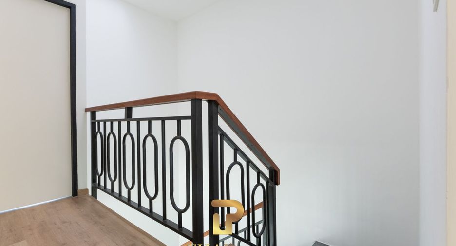 Haus zum Kauf mit 3 Zimmer in Bang Lamung, Chonburi