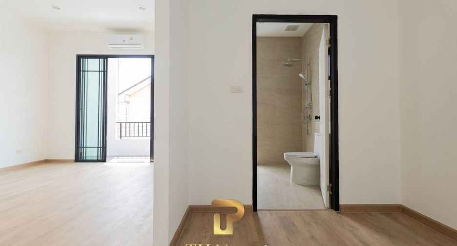 Haus zum Kauf mit 3 Zimmer in Bang Lamung, Chonburi