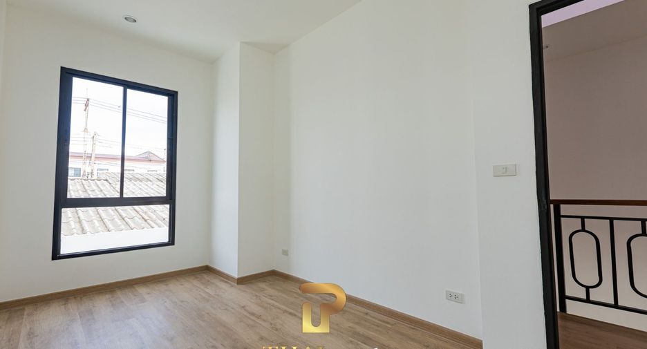 Haus zum Kauf mit 3 Zimmer in Bang Lamung, Chonburi