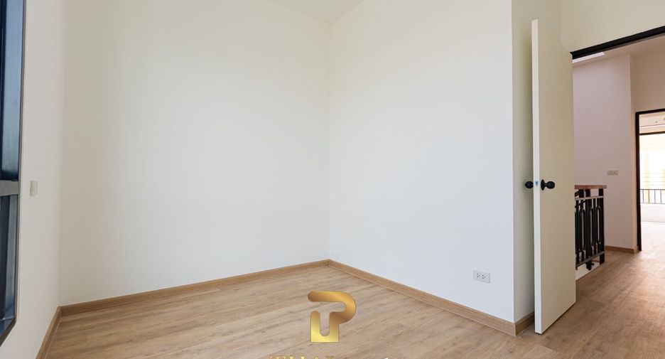 Haus zum Kauf mit 3 Zimmer in Bang Lamung, Chonburi