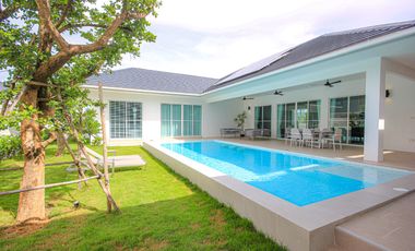For sale 3 ベッドルーム villa in Hua Hin, Prachuap Khiri Khan