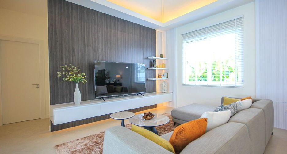 For sale 3 bedrooms villa in Hua Hin, Prachuap Khiri Khan