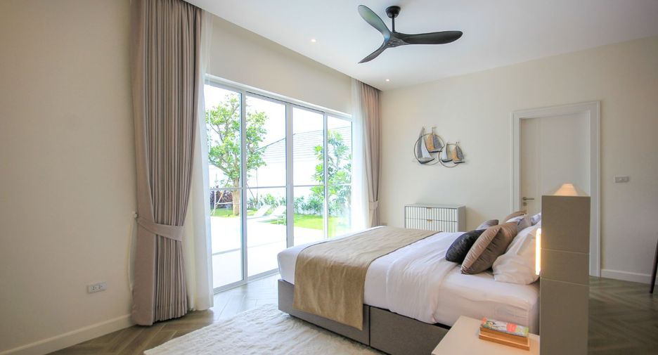 For sale 3 bedrooms villa in Hua Hin, Prachuap Khiri Khan