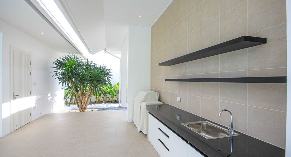 For sale 3 bedrooms villa in Hua Hin, Prachuap Khiri Khan