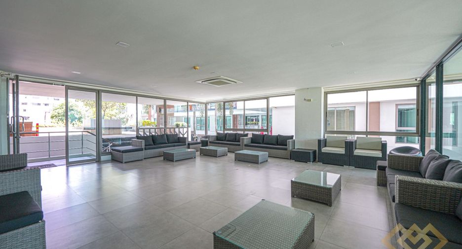 For rent 2 bedrooms condo in Bang Lamung, Chonburi