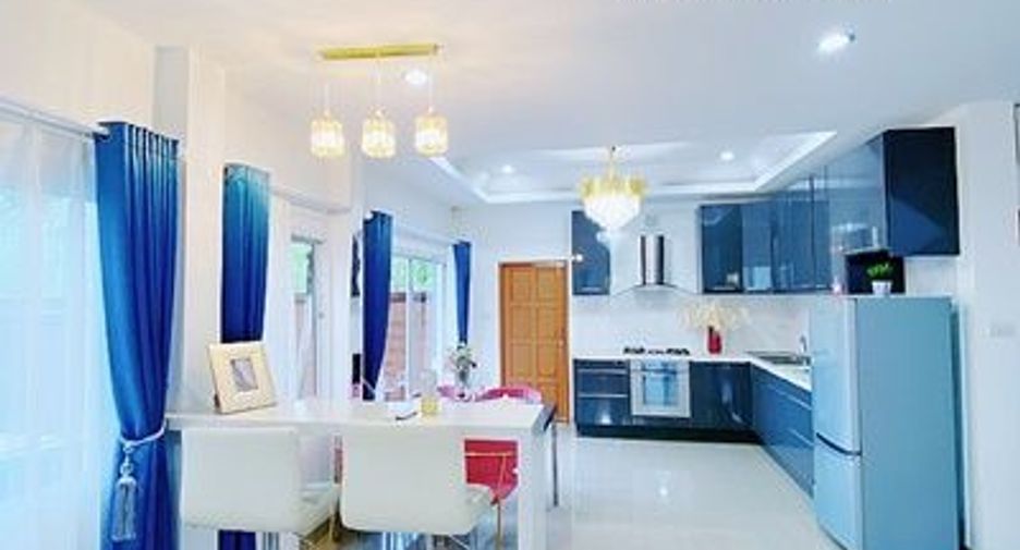 For rent 4 ベッドルーム villa in Bang Lamung, Chonburi