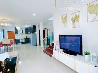 Villa zur Miete mit 4 Zimmer in Bang Lamung, Chonburi