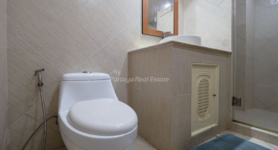 For sale 1 bed condo in Bang Lamung, Chonburi