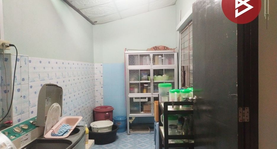 For sale 2 bedrooms townhouse in Phra Samut Chedi, Samut Prakan