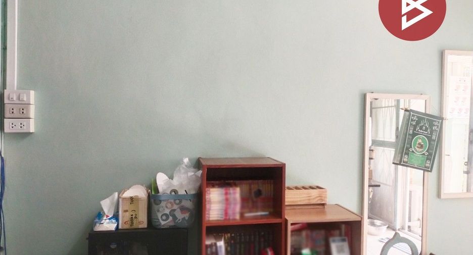 For sale 2 bedrooms townhouse in Phra Samut Chedi, Samut Prakan