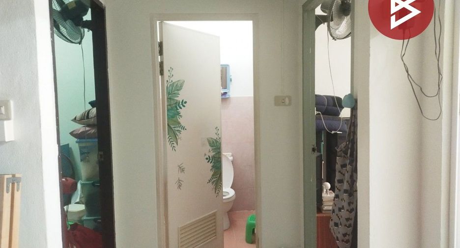 For sale 2 bedrooms townhouse in Phra Samut Chedi, Samut Prakan