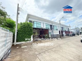 For rent そして for sale 4 ベッドルーム townhouse in Bang Khae, Bangkok