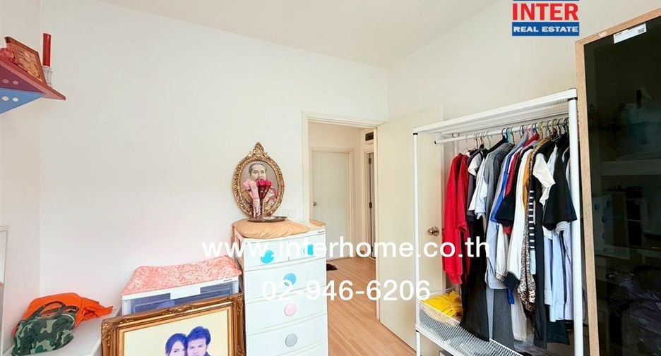 For rent そして for sale 4 ベッドルーム townhouse in Bang Khae, Bangkok