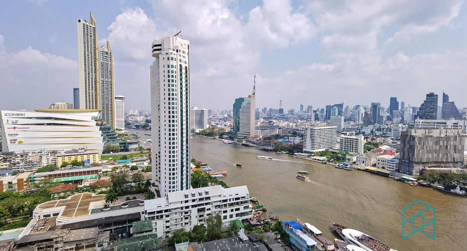 For sale 2 bedrooms condo in Sathon, Bangkok